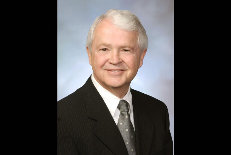 slide_News-John_Kamp