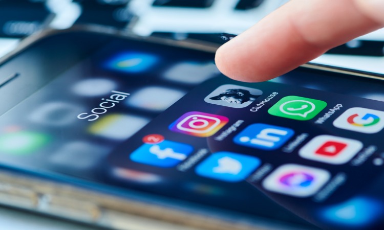 socialmedia.news (1)